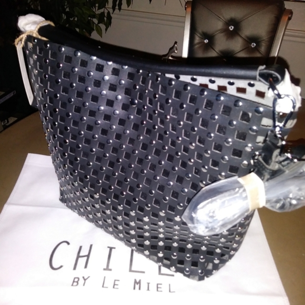 Large Oversize Hanbag